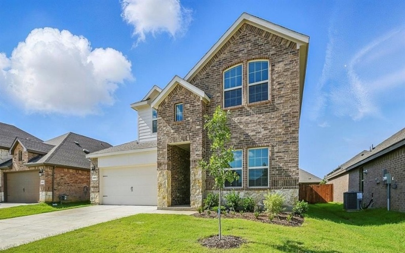 9905 Kayak Street, Aubrey, TX 76227, 4 Bedrooms Bedrooms, ,3 BathroomsBathrooms,Residential,For Sale,9905 Kayak Street,20956591