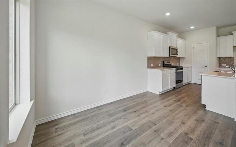 9905 Kayak Street, Aubrey, TX 76227, 4 Bedrooms Bedrooms, ,3 BathroomsBathrooms,Residential,For Sale,9905 Kayak Street,20956591