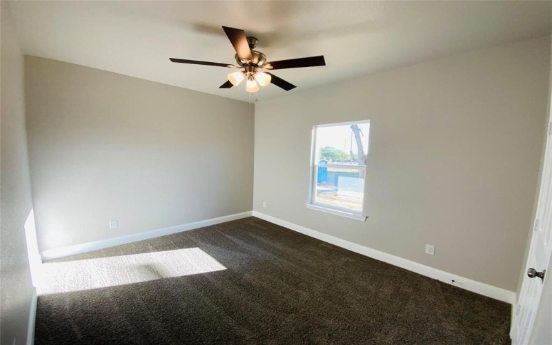 2115 Hemphill Street, Greenville, TX 75401, 3 Habitaciones Habitaciones , ,2 BañosBaños,Residential Lease,En Alquiler,2115 Hemphill Street,20956638