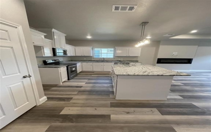 2115 Hemphill Street, Greenville, TX 75401, 3 Habitaciones Habitaciones , ,2 BañosBaños,Residential Lease,En Alquiler,2115 Hemphill Street,20956638