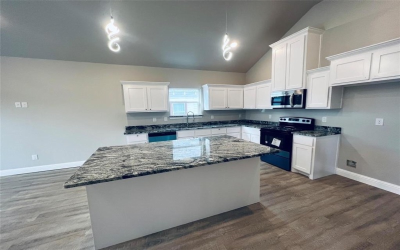 2115 Hemphill Street, Greenville, TX 75401, 3 Habitaciones Habitaciones , ,2 BañosBaños,Residential Lease,En Alquiler,2115 Hemphill Street,20956638