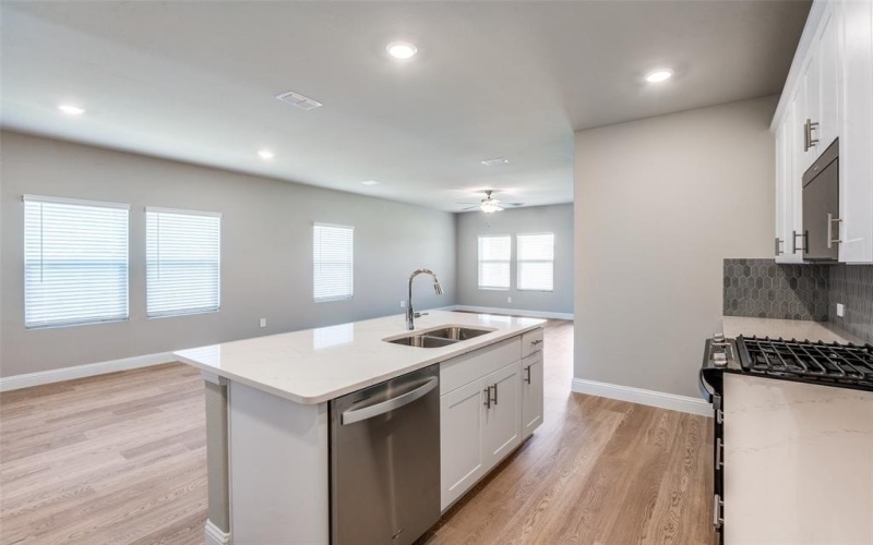 602 Ezra Lane, McKinney, TX 75069, 4 Bedrooms Bedrooms, ,2 BathroomsBathrooms,Residential Lease,For Rent,602 Ezra Lane,20956659
