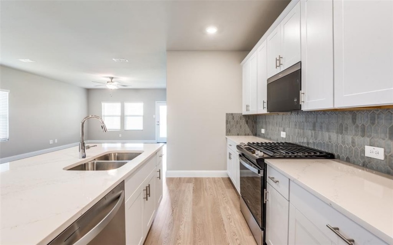 602 Ezra Lane, McKinney, TX 75069, 4 Bedrooms Bedrooms, ,2 BathroomsBathrooms,Residential Lease,For Rent,602 Ezra Lane,20956659