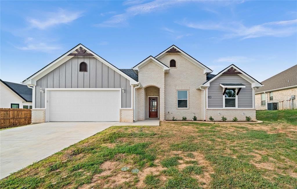 120 Hay Meadow Drive, Winona, TX 75792, 4 Bedrooms Bedrooms, ,2 BathroomsBathrooms,Residential,For Sale,120 Hay Meadow Drive,20956816