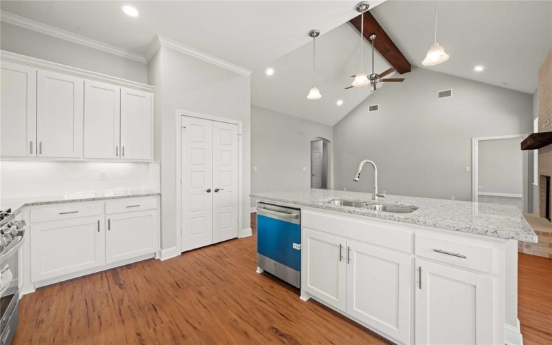 120 Hay Meadow Drive, Winona, TX 75792, 4 Bedrooms Bedrooms, ,2 BathroomsBathrooms,Residential,For Sale,120 Hay Meadow Drive,20956816