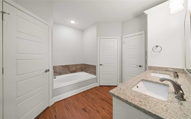 120 Hay Meadow Drive, Winona, TX 75792, 4 Bedrooms Bedrooms, ,2 BathroomsBathrooms,Residential,For Sale,120 Hay Meadow Drive,20956816
