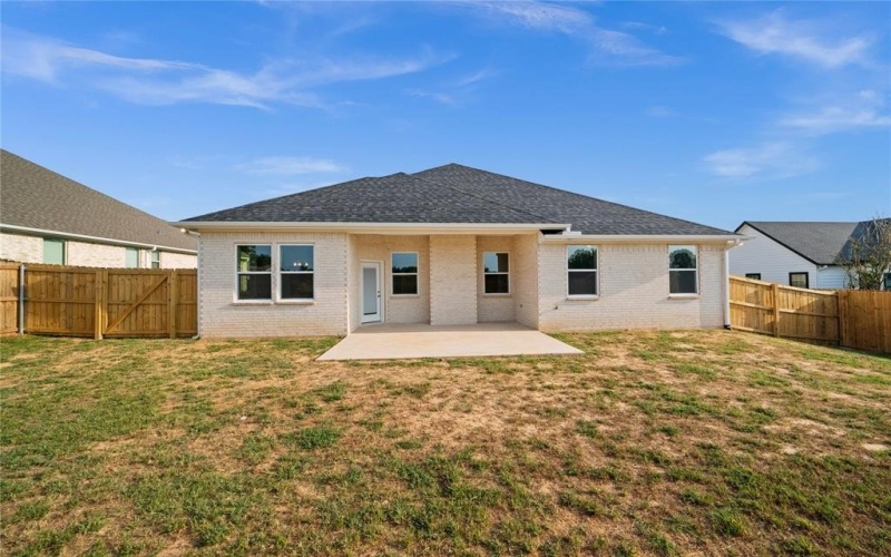 120 Hay Meadow Drive, Winona, TX 75792, 4 Bedrooms Bedrooms, ,2 BathroomsBathrooms,Residential,For Sale,120 Hay Meadow Drive,20956816