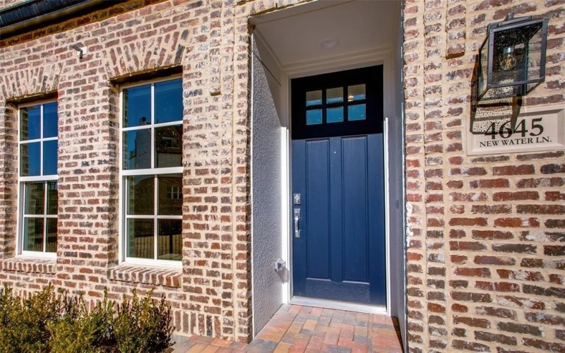 4645 New Water Lane, Dallas, TX 75219, 3 Bedrooms Bedrooms, ,3 BathroomsBathrooms,Residential,For Sale,4645 New Water Lane,20956819