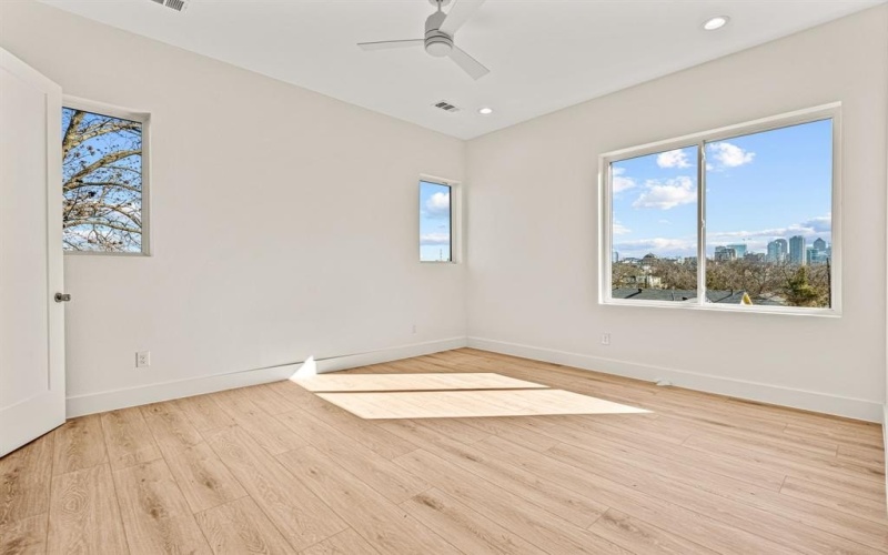 2206 Arroyo Avenue #303, Dallas, TX 75219, 2 Habitaciones Habitaciones , ,2 BañosBaños,Residential Lease,En Alquiler,2206 Arroyo Avenue,20956841