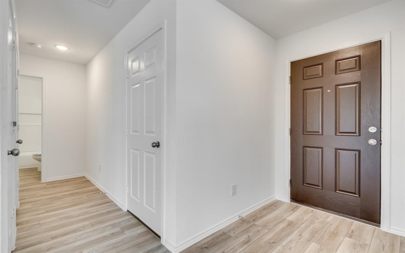 16048 Isles Drive, Fort Worth, TX 76052, 6 Bedrooms Bedrooms, ,3 BathroomsBathrooms,Residential Lease,For Rent,16048 Isles Drive,20956859