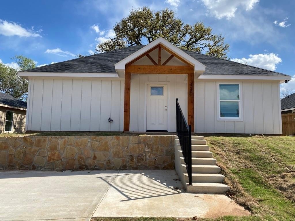 420 E Shepherd Street, Denison, TX 75021, 3 Habitaciones Habitaciones , ,2 BañosBaños,Residential Lease,En Alquiler,420 E Shepherd Street,20956912
