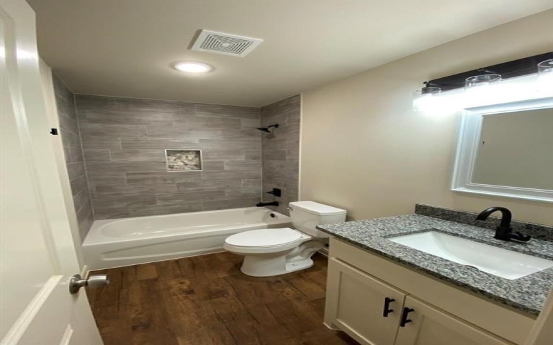 420 E Shepherd Street, Denison, TX 75021, 3 Habitaciones Habitaciones , ,2 BañosBaños,Residential Lease,En Alquiler,420 E Shepherd Street,20956912