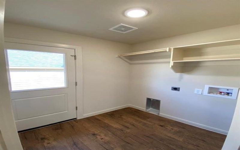 420 E Shepherd Street, Denison, TX 75021, 3 Habitaciones Habitaciones , ,2 BañosBaños,Residential Lease,En Alquiler,420 E Shepherd Street,20956912