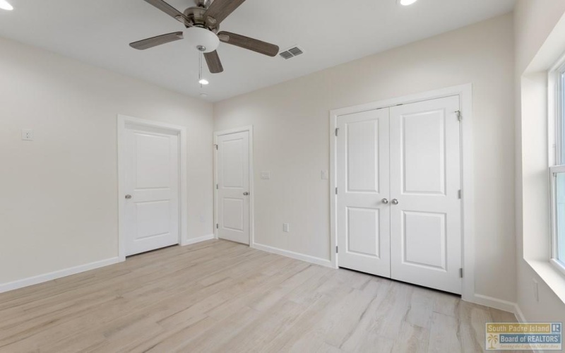 115 Marlin St. #C, South Padre Island, TX 78597, 2 Habitaciones Habitaciones , ,2 BañosBaños,Residential,En Venta,115 Marlin St.,103845
