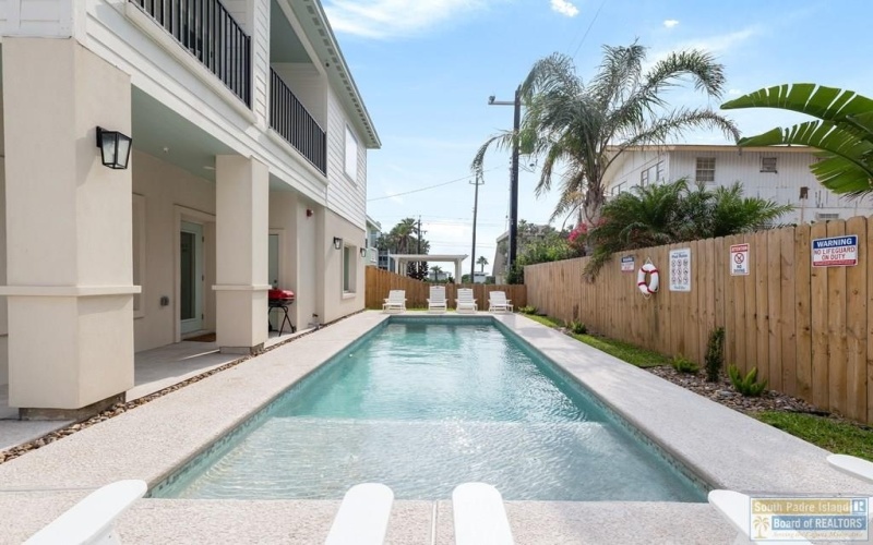 115 Marlin St. #C, South Padre Island, TX 78597, 2 Habitaciones Habitaciones , ,2 BañosBaños,Residential,En Venta,115 Marlin St.,103845