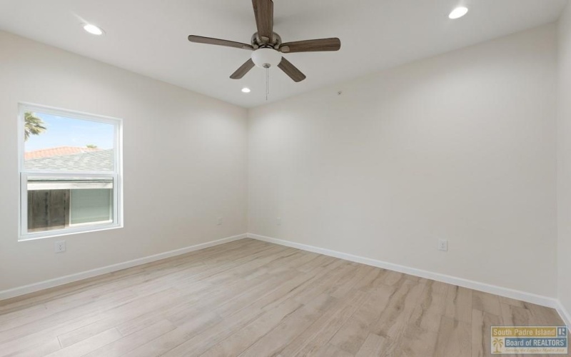 115 Marlin St. #C, South Padre Island, TX 78597, 2 Habitaciones Habitaciones , ,2 BañosBaños,Residential,En Venta,115 Marlin St.,103845