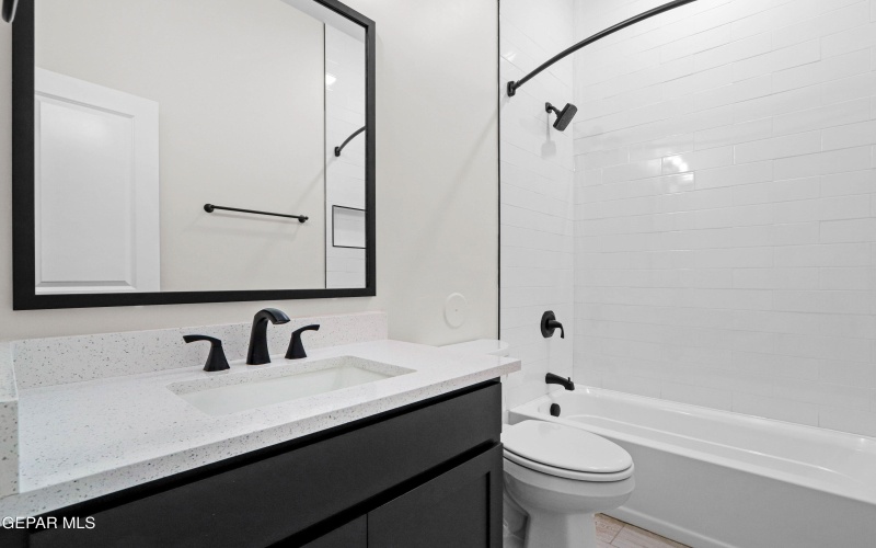 13901 Summer Hail Avenue, El Paso, TX 79928, 4 Bedrooms Bedrooms, ,3 BathroomsBathrooms,Residential,For Sale,13901 Summer Hail Avenue,923871