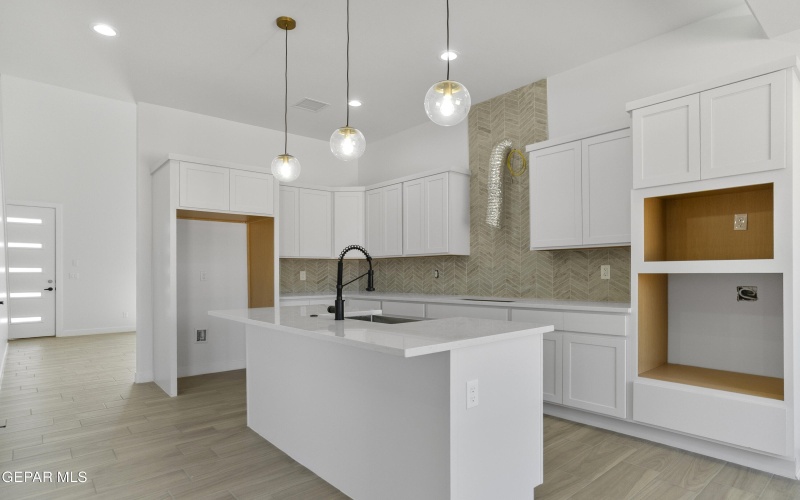 3753 Focus Place, El Paso, TX 79938, 3 Bedrooms Bedrooms, ,2 BathroomsBathrooms,Residential,For Sale,3753 Focus Place,923883
