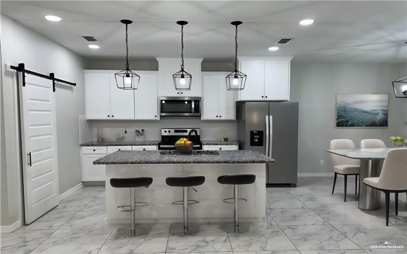 5517 N Crown Point, Pharr, TX 78577, 3 Habitaciones Habitaciones , ,2 BañosBaños,Residential Lease,En Alquiler,5517 N Crown Point,472917