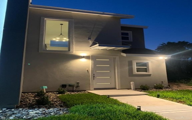 5517 N Crown Point, Pharr, TX 78577, 3 Habitaciones Habitaciones , ,2 BañosBaños,Residential Lease,En Alquiler,5517 N Crown Point,472917