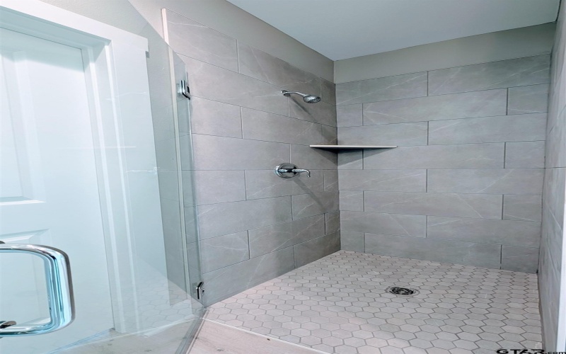 1310 Cayden Circle, Whitehouse, TX 75791, 4 Bedrooms Bedrooms, ,2 BathroomsBathrooms,Residential,For Sale,1310 Cayden Circle,25008003