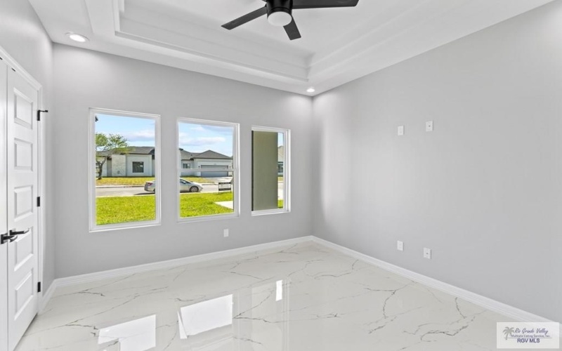 6243 QUEENS WOODS, BROWNSVILLE, TX 78526, 4 Bedrooms Bedrooms, ,3 BathroomsBathrooms,Residential,For Sale,6243 QUEENS WOODS,29765721