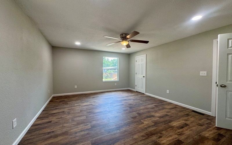 151 Pawnee Trl, Mabank, TX 75156, 3 Bedrooms Bedrooms, ,2 BathroomsBathrooms,Residential,For Sale,151 Pawnee Trl,109119