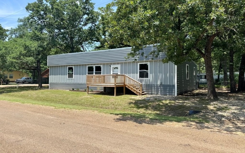 151 Pawnee Trl, Mabank, TX 75156, 3 Bedrooms Bedrooms, ,2 BathroomsBathrooms,Residential,For Sale,151 Pawnee Trl,109119