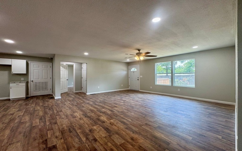 151 Pawnee Trl, Mabank, TX 75156, 3 Bedrooms Bedrooms, ,2 BathroomsBathrooms,Residential,For Sale,151 Pawnee Trl,109119