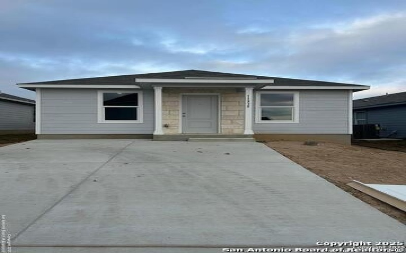 11838 flying aces, Von Ormy, TX 78073, 4 Habitaciones Habitaciones , ,2 BañosBaños,Residential Lease,En Alquiler,11838 flying aces,1860332