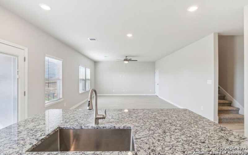 211 Prominence Way, Cibolo, TX 78108, 4 Habitaciones Habitaciones , ,2 BañosBaños,Residential,En Venta,211 Prominence Way,1872512
