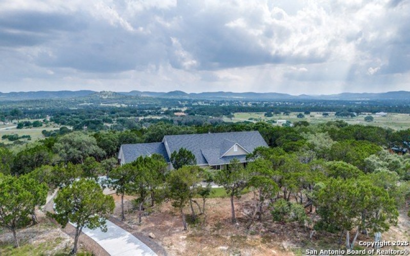 108 Palomino Springs, Bandera, TX 78003, 3 Bedrooms Bedrooms, ,2 BathroomsBathrooms,Residential,For Sale,108 Palomino Springs,1872653
