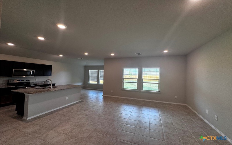1010 Prairie Clover Drive, Killeen, TX 76543, 3 Bedrooms Bedrooms, ,2 BathroomsBathrooms,Residential Lease,For Rent,1010 Prairie Clover Drive,582196