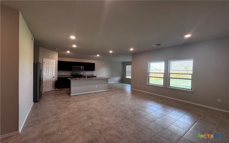 1010 Prairie Clover Drive, Killeen, TX 76543, 3 Bedrooms Bedrooms, ,2 BathroomsBathrooms,Residential Lease,For Rent,1010 Prairie Clover Drive,582196