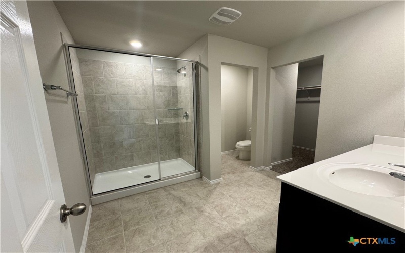 1010 Prairie Clover Drive, Killeen, TX 76543, 3 Bedrooms Bedrooms, ,2 BathroomsBathrooms,Residential Lease,For Rent,1010 Prairie Clover Drive,582196