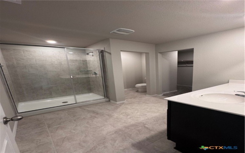 1010 Prairie Clover Drive, Killeen, TX 76543, 3 Bedrooms Bedrooms, ,2 BathroomsBathrooms,Residential Lease,For Rent,1010 Prairie Clover Drive,582196