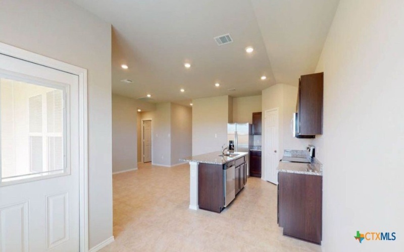 1010 Prairie Clover Drive, Killeen, TX 76543, 3 Bedrooms Bedrooms, ,2 BathroomsBathrooms,Residential Lease,For Rent,1010 Prairie Clover Drive,582196