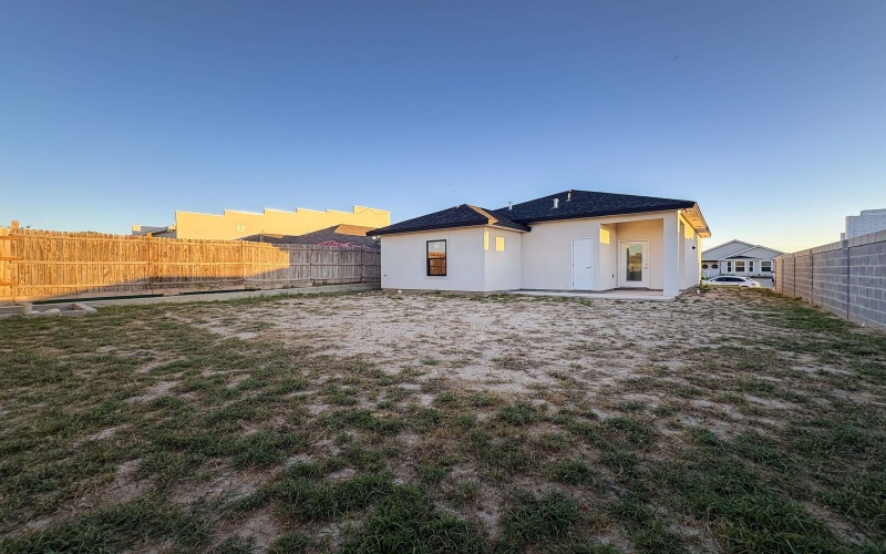 1620 Doctora Eve Perez Ln, LAREDO, TX 78046, 3 Habitaciones Habitaciones , ,2 BañosBaños,Residential,En Venta,1620 Doctora Eve Perez Ln,20252366