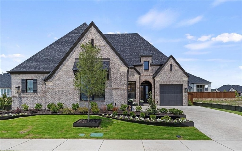 910 Montrose, Rockwall, TX 75087, 4 Bedrooms Bedrooms, ,5 BathroomsBathrooms,Residential,For Sale,910 Montrose,20943900