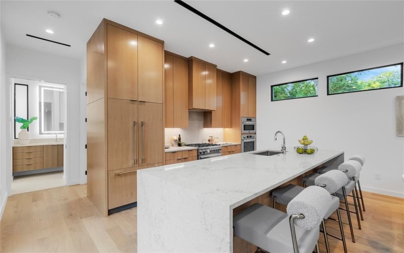 5029 Pershing Street, Dallas, TX 75206, 3 Habitaciones Habitaciones , ,3 BañosBaños,Residential,En Venta,5029 Pershing Street,20954462