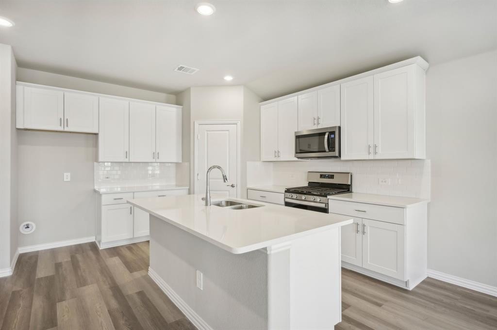 937 Lily Lane, Lavon, TX 75166, 3 Habitaciones Habitaciones , ,2 BañosBaños,Residential,En Venta,937 Lily Lane,20955100