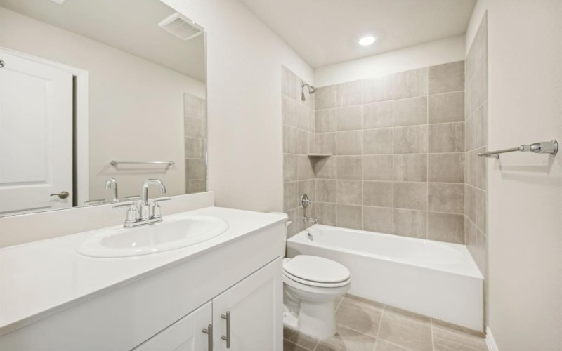 301 Sierra Ridge, Lavon, TX 75166, 3 Habitaciones Habitaciones , ,2 BañosBaños,Residential,En Venta,301 Sierra Ridge,20955297