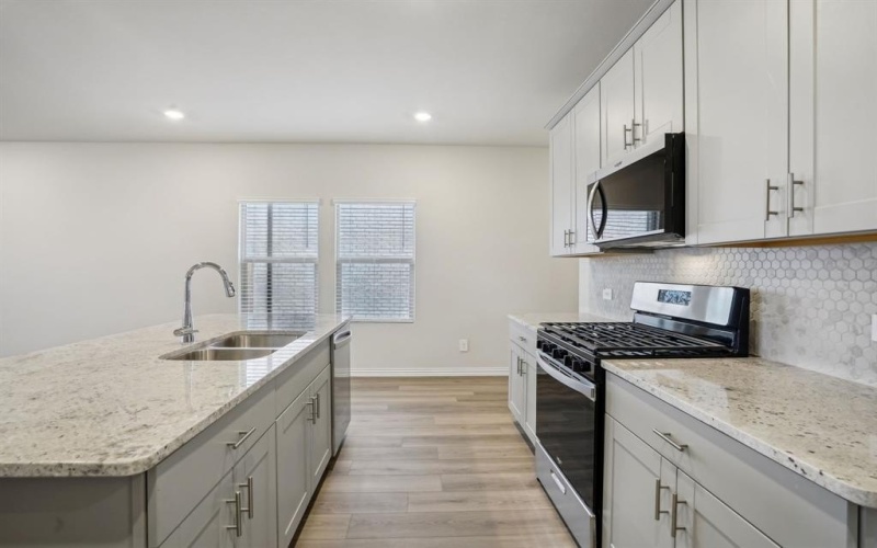 207 Greenbriar Drive, Princeton, TX 75071, 3 Bedrooms Bedrooms, ,2 BathroomsBathrooms,Residential,For Sale,207 Greenbriar Drive,20955349