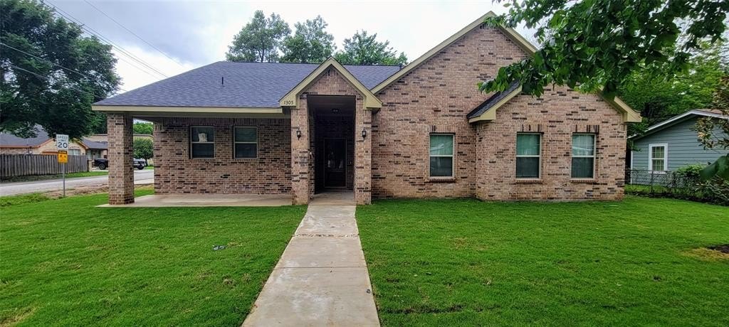 1305 Dewberry Drive, Wilmer, TX 75172, 3 Bedrooms Bedrooms, ,2 BathroomsBathrooms,Residential,For Sale,1305 Dewberry Drive,20955618