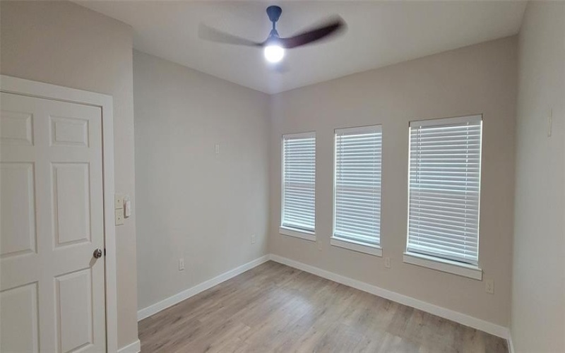 1305 Dewberry Drive, Wilmer, TX 75172, 3 Bedrooms Bedrooms, ,2 BathroomsBathrooms,Residential,For Sale,1305 Dewberry Drive,20955618
