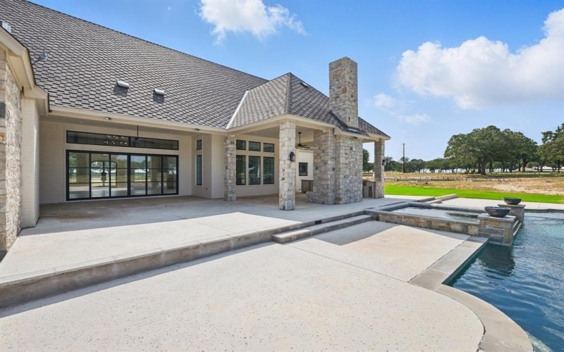 623 Lake Valley Road, Sunset, TX 76270, 4 Bedrooms Bedrooms, ,3 BathroomsBathrooms,Residential,For Sale,623 Lake Valley Road,20955908