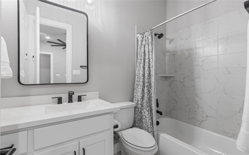 7741 Pondview Lane, Fort Worth, TX 76123, 4 Bedrooms Bedrooms, ,5 BathroomsBathrooms,Residential,For Sale,7741 Pondview Lane,20956386
