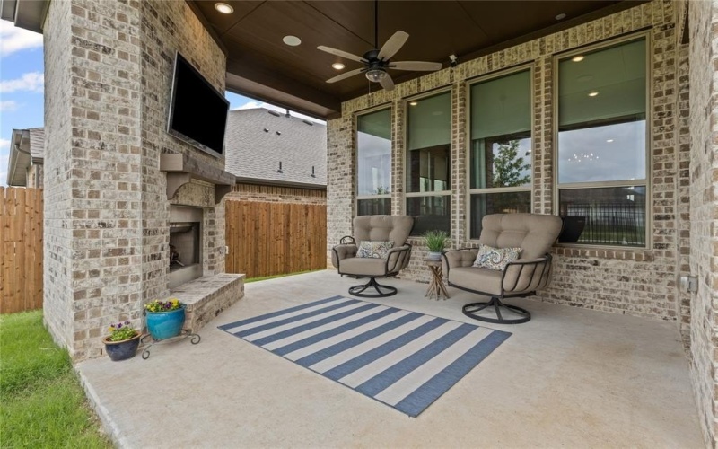 7741 Pondview Lane, Fort Worth, TX 76123, 4 Bedrooms Bedrooms, ,5 BathroomsBathrooms,Residential,For Sale,7741 Pondview Lane,20956386