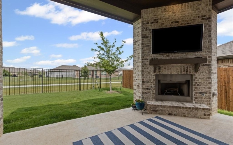 7741 Pondview Lane, Fort Worth, TX 76123, 4 Bedrooms Bedrooms, ,5 BathroomsBathrooms,Residential,For Sale,7741 Pondview Lane,20956386