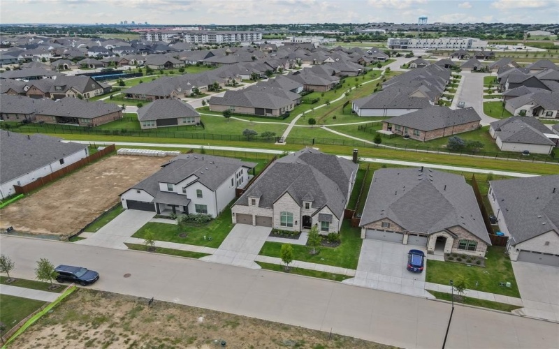7741 Pondview Lane, Fort Worth, TX 76123, 4 Bedrooms Bedrooms, ,5 BathroomsBathrooms,Residential,For Sale,7741 Pondview Lane,20956386